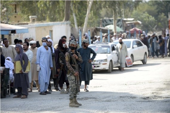 The Weekend Leader - Pak-Afghan Torkham border reopens for pedestrian movement